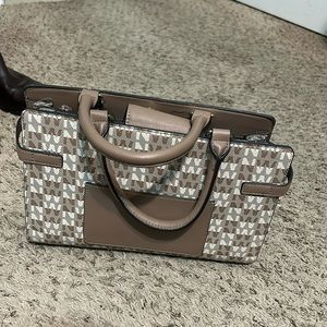 Nine West purse